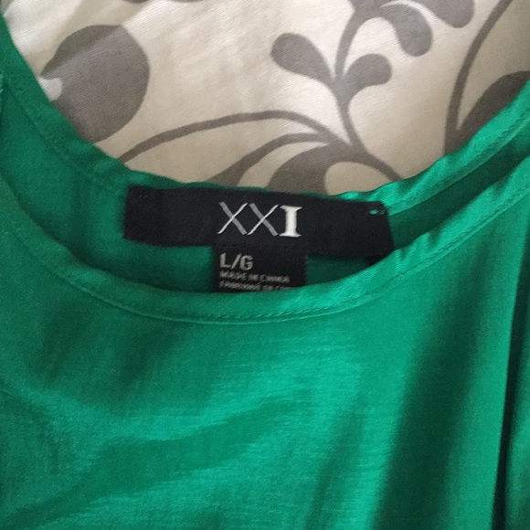 Forever 21 Emerald Green Dress - Picture 2 of 2